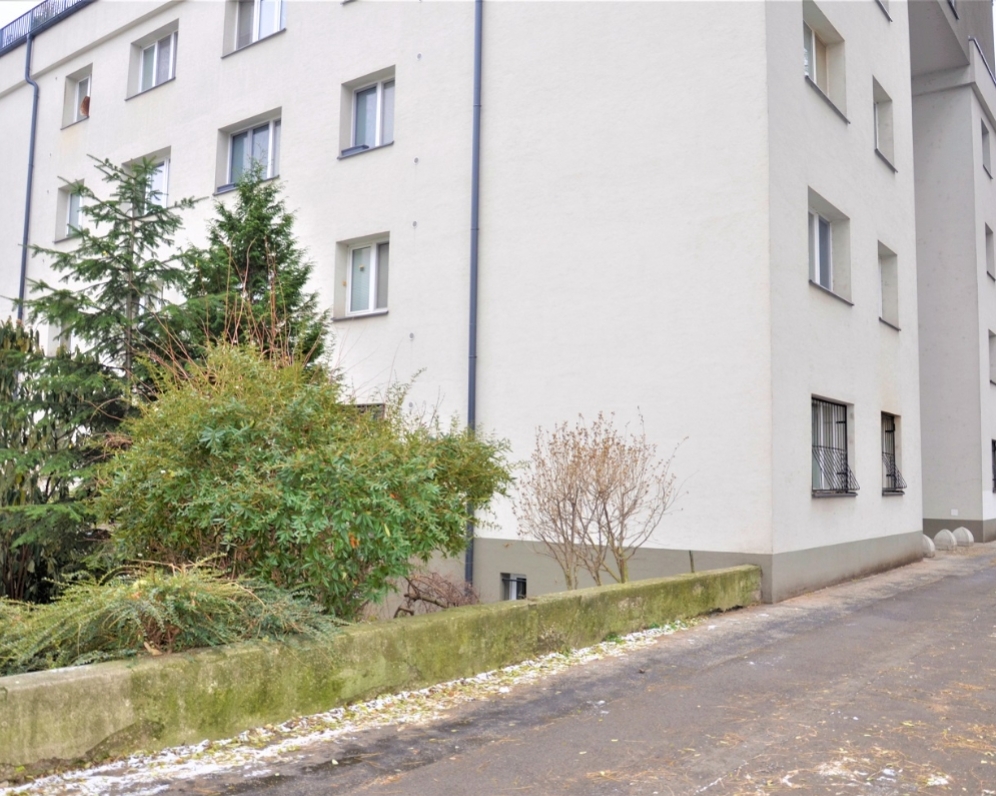 PREDANÝ- 1 izbový byt, Trenčianska, BAII-Nivy, byt v pôvodnom stave